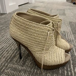 Burberry summer heel
